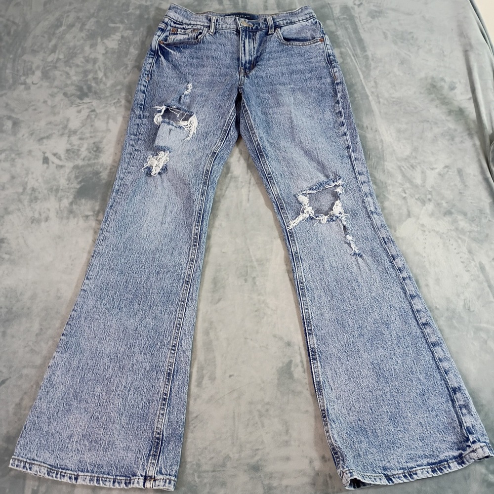 Aeropostale High Rise Flare Jeans Light‎ Wash Distressed Ripped Denim Size 2R